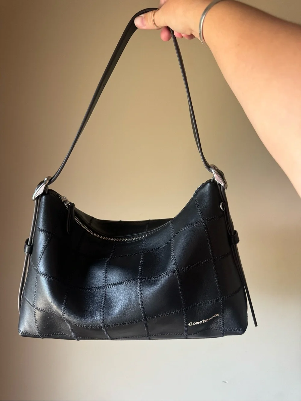 slouchy coachtopia alter ego black